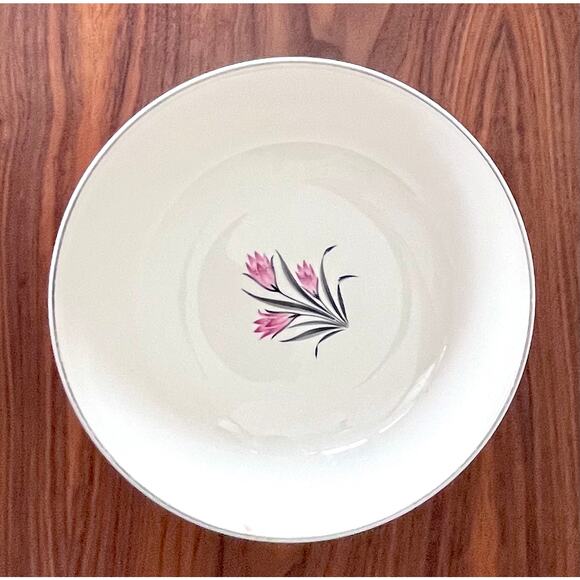 Vintage W.S. George Half Century 9” Vegetable Bowl - Picture 11 of 11